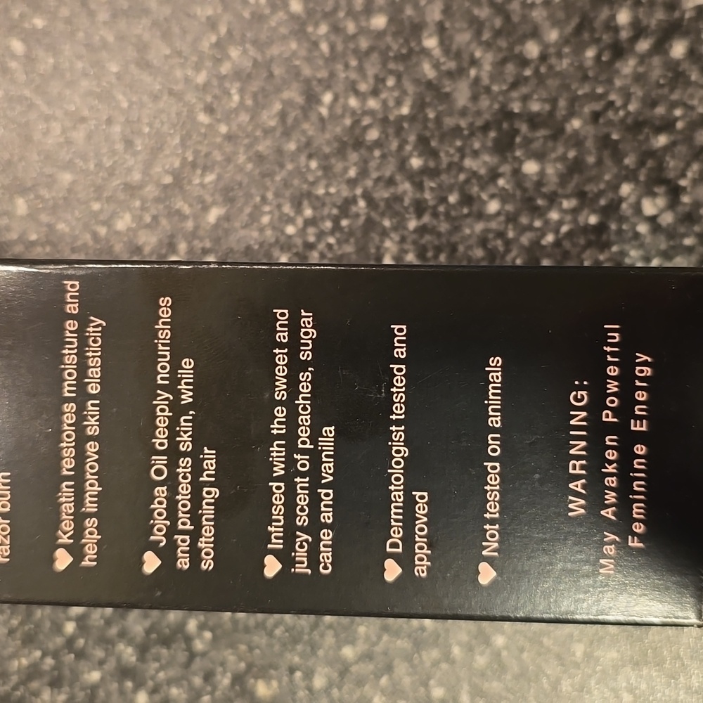 NIB Booty Parlor Booty Parlor Glamour Puss Intimate Shave Cream 8 oz. $35 - Picture 7 of 11